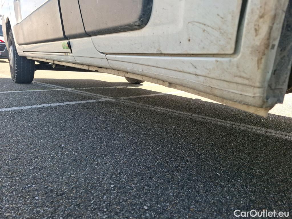  Peugeot  Boxer PEUGEOT  VU 4p Fourgon BLUEHDI 110 PREMIUM 330 L2H2 #38