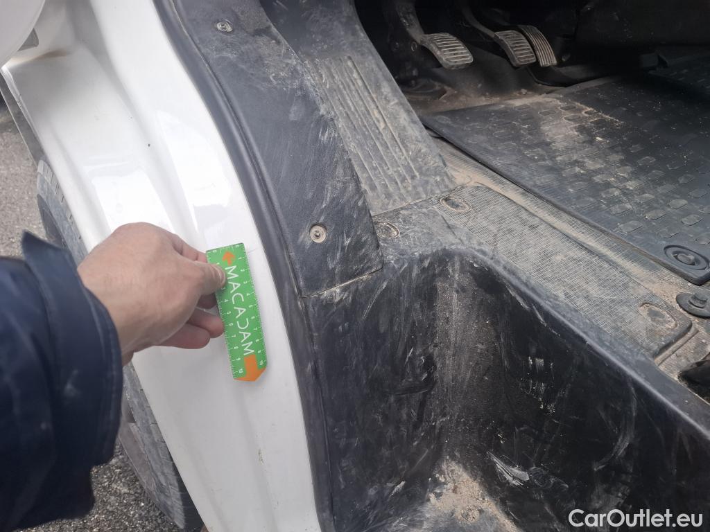  Peugeot  Boxer PEUGEOT  VU 4p Fourgon BLUEHDI 110 PREMIUM 330 L2H2 #63