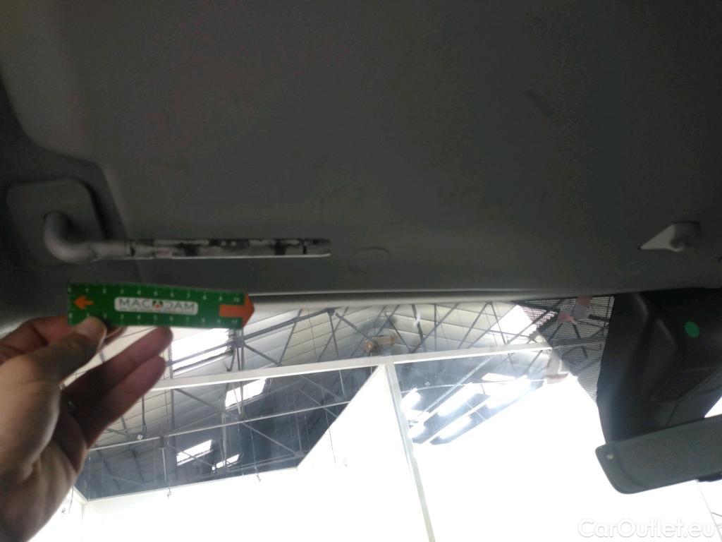  Ford  Transit FORD   2019  4P  Fourgon tôlé E 390 L3H3 elec184CH TREND BUSINE #62