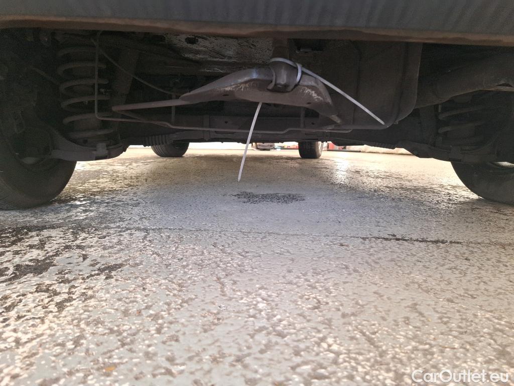  Peugeot  Partner  L1 Pro 1.6 HDi 75CV BVM5 E6 #11