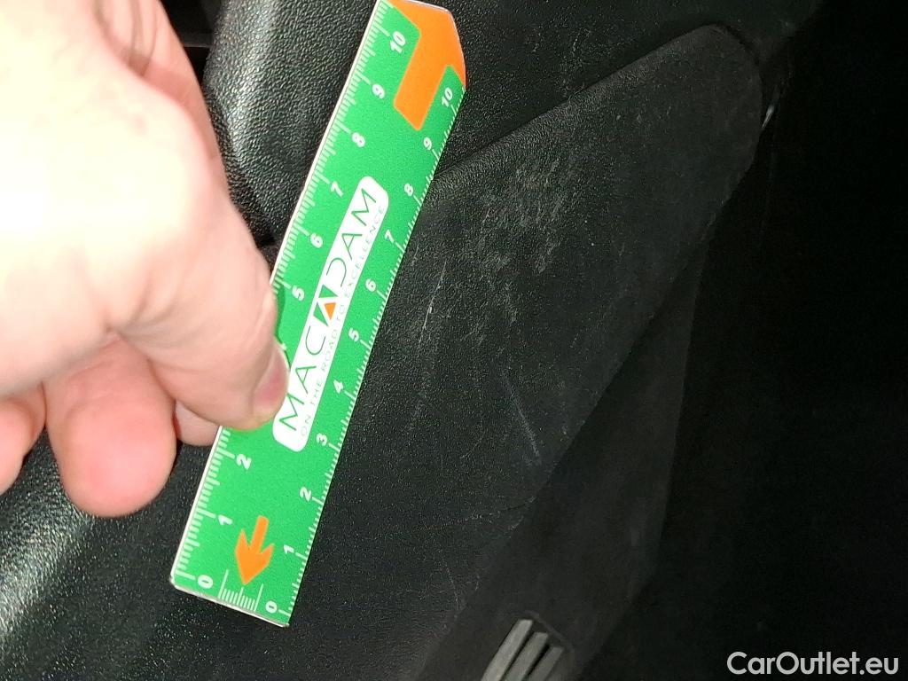  Peugeot  208  Affaire Premium Pack 1.5 HDi 100CV BVM5 E6dT #34