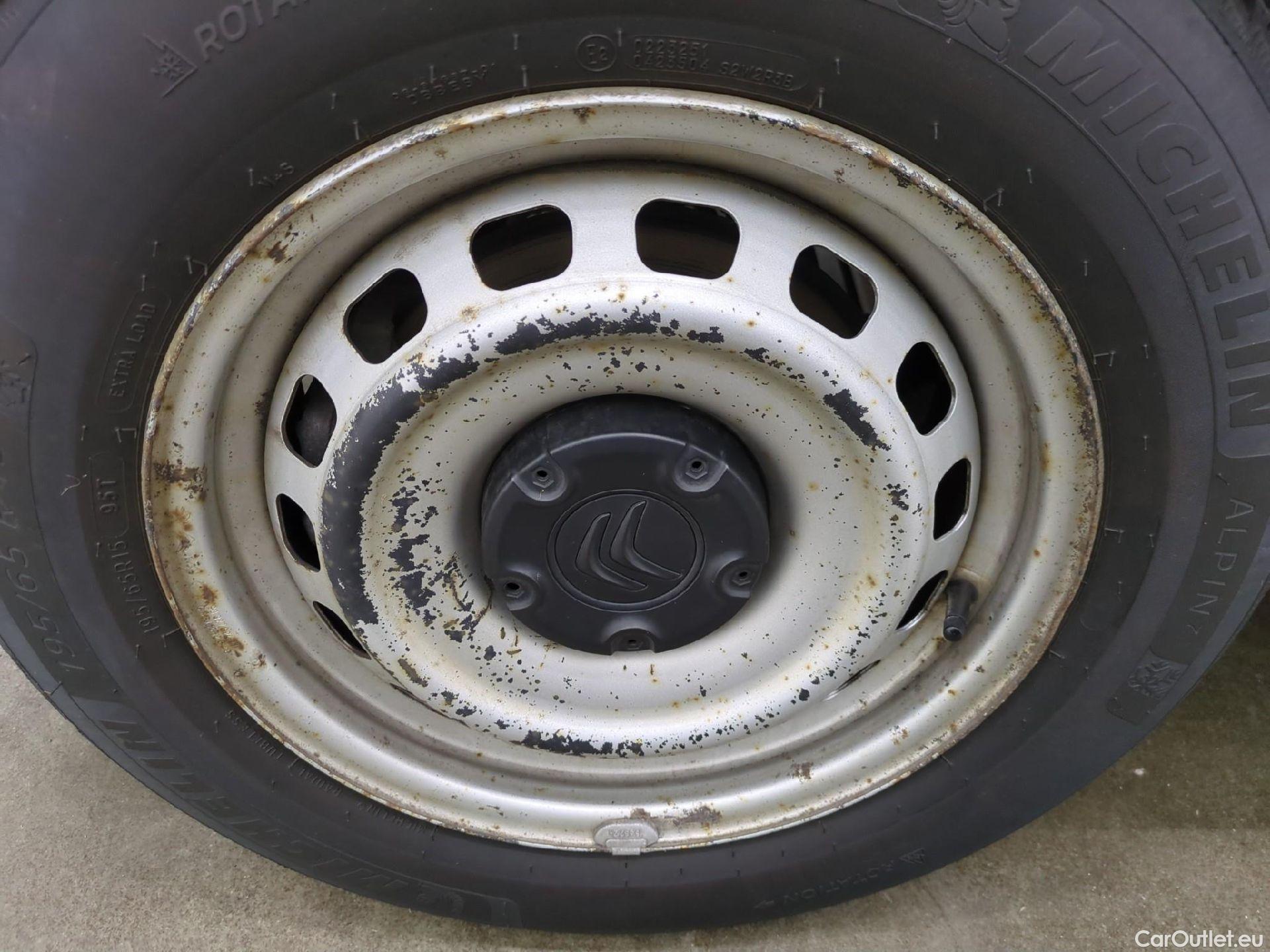  Citroen  Berlingo  Fourgon Club M 650 1.5 BlueHDi 75CV BVM5 E6dT #13