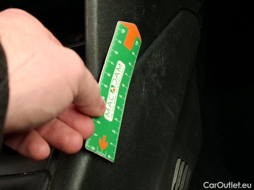  Peugeot  208  Affaire Premium Pack 1.5 HDi 100CV BVM5 E6dT #33