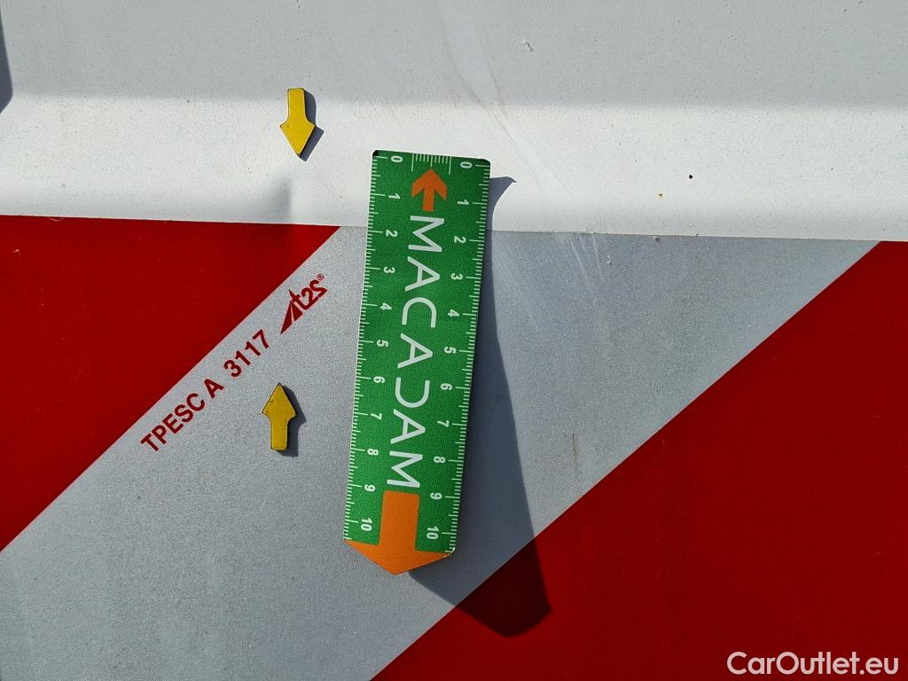  Peugeot  Boxer PEUGEOT  VU 4p Fourgon BLUEHDI 110 PREMIUM 330 L2H2 #51