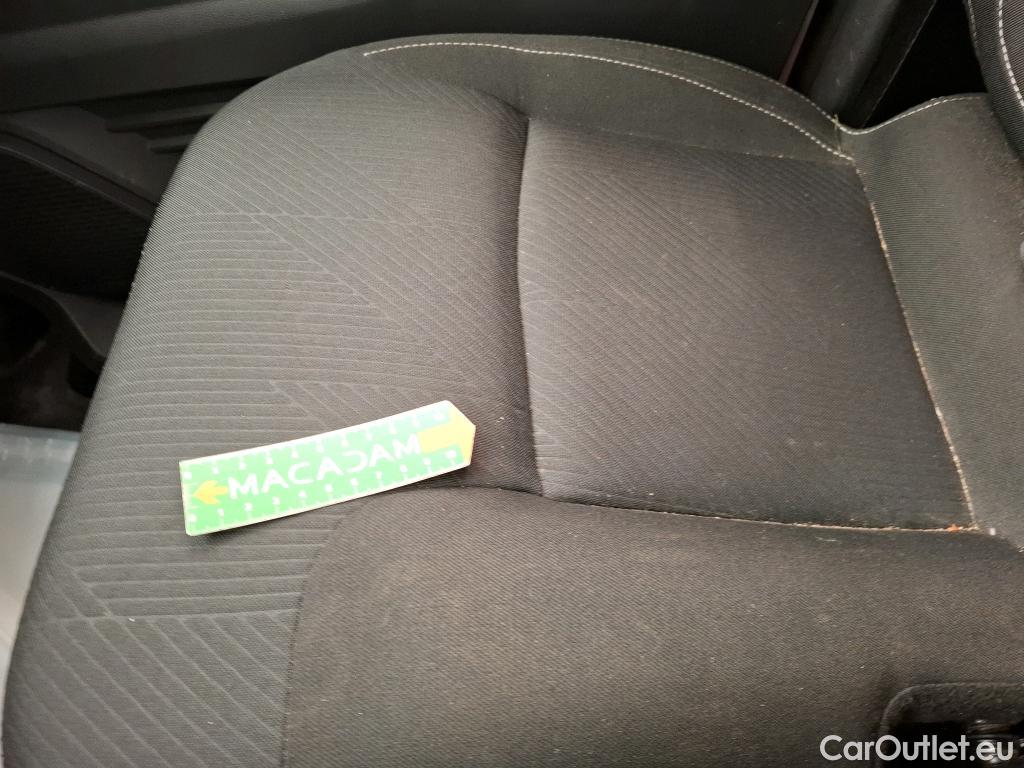  Renault  Trafic  III Fourgon L2H1 3T Grand Confort 2.0 dCi 130CV BVM6 E6d #5