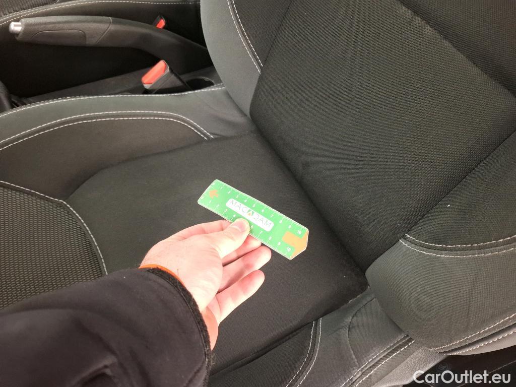  Renault  Clio  IV Air MediaNav 1.5 dCi 75CV BVM5 E6 #20