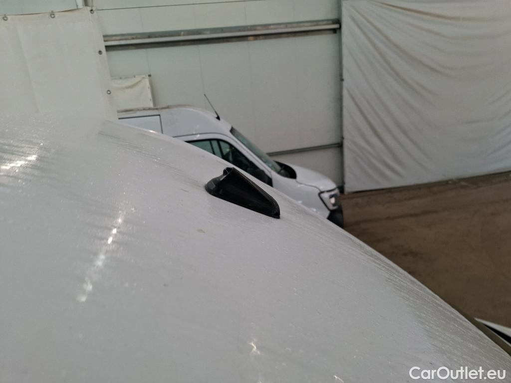  Volkswagen  Crafter VOLKSWAGEN  / 2017 / 4P / Fourgon tôlé 2.0TDI 140 35 L3H3 Business #40