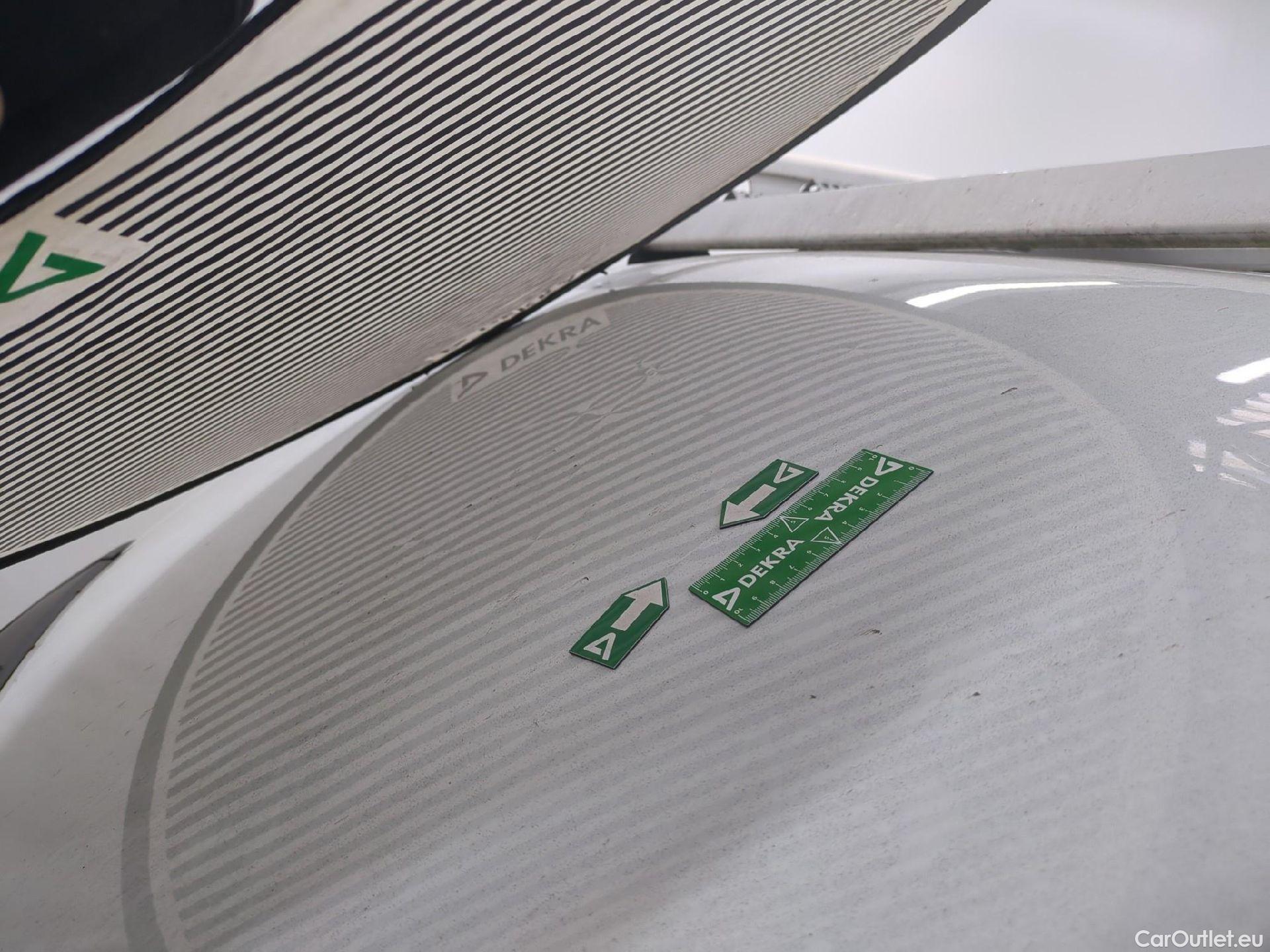  Renault  Trafic RENAULT  / 2019 / 4P / Fourgon tole FG GCF L2H2 1200 Energy dCi 145 E6 #11