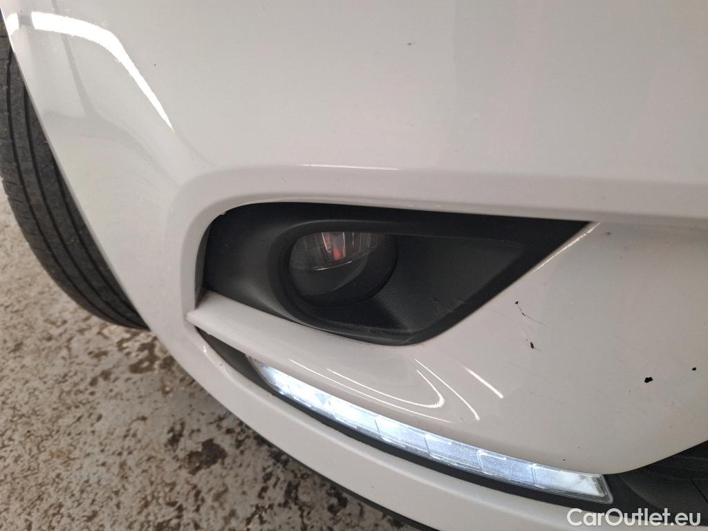  Renault  Clio  IV Air MediaNav 1.5 dCi 75CV BVM5 E6 #24