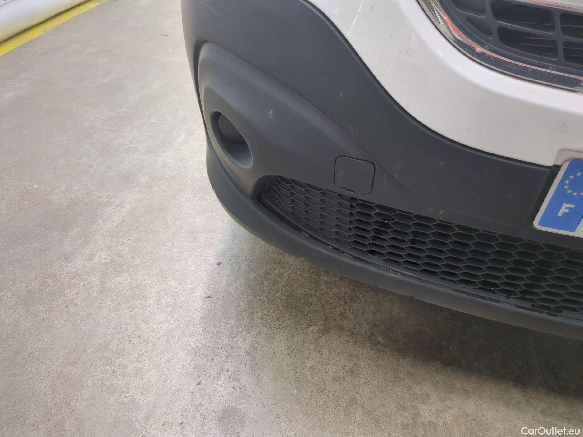  Renault  Trafic RENAULT  / 2019 / 4P / Fourgon tole FG GCF L2H2 1200 Energy dCi 145 E6 #6