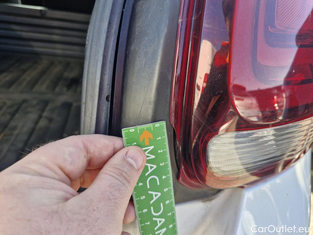  Citroen  C3  Société Feel 1.5 BlueHDI 100CV BVM5 E6dT #43