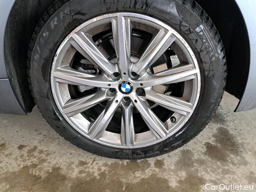  Bmw  Serie 5 BMW Série 5 / 2016 / 4P / Berline 530e iPerformance 252ch Busi Design BVA8 #9