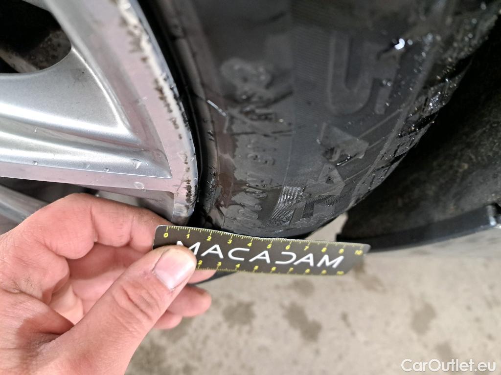  Bmw  Serie 5 BMW Série 5 / 2016 / 4P / Berline 530e iPerformance 252ch Busi Design BVA8 #15