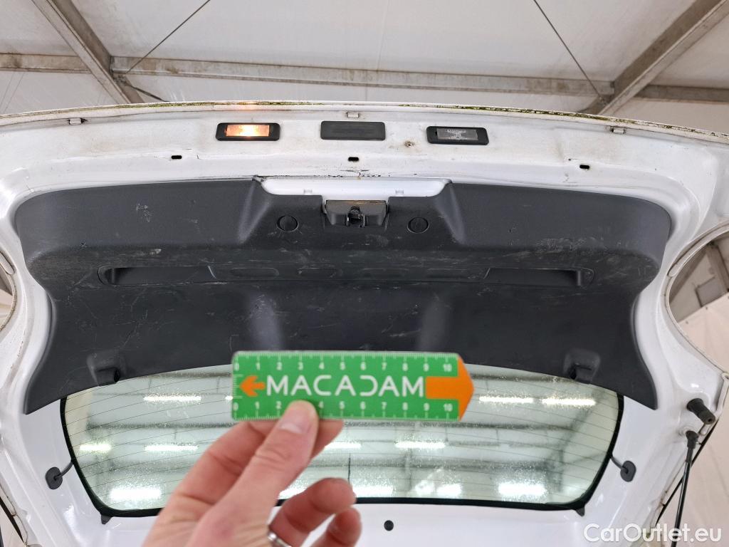  Citroen  C3  Société Feel 1.5 BlueHDI 100CV BVM6 E6dT #17