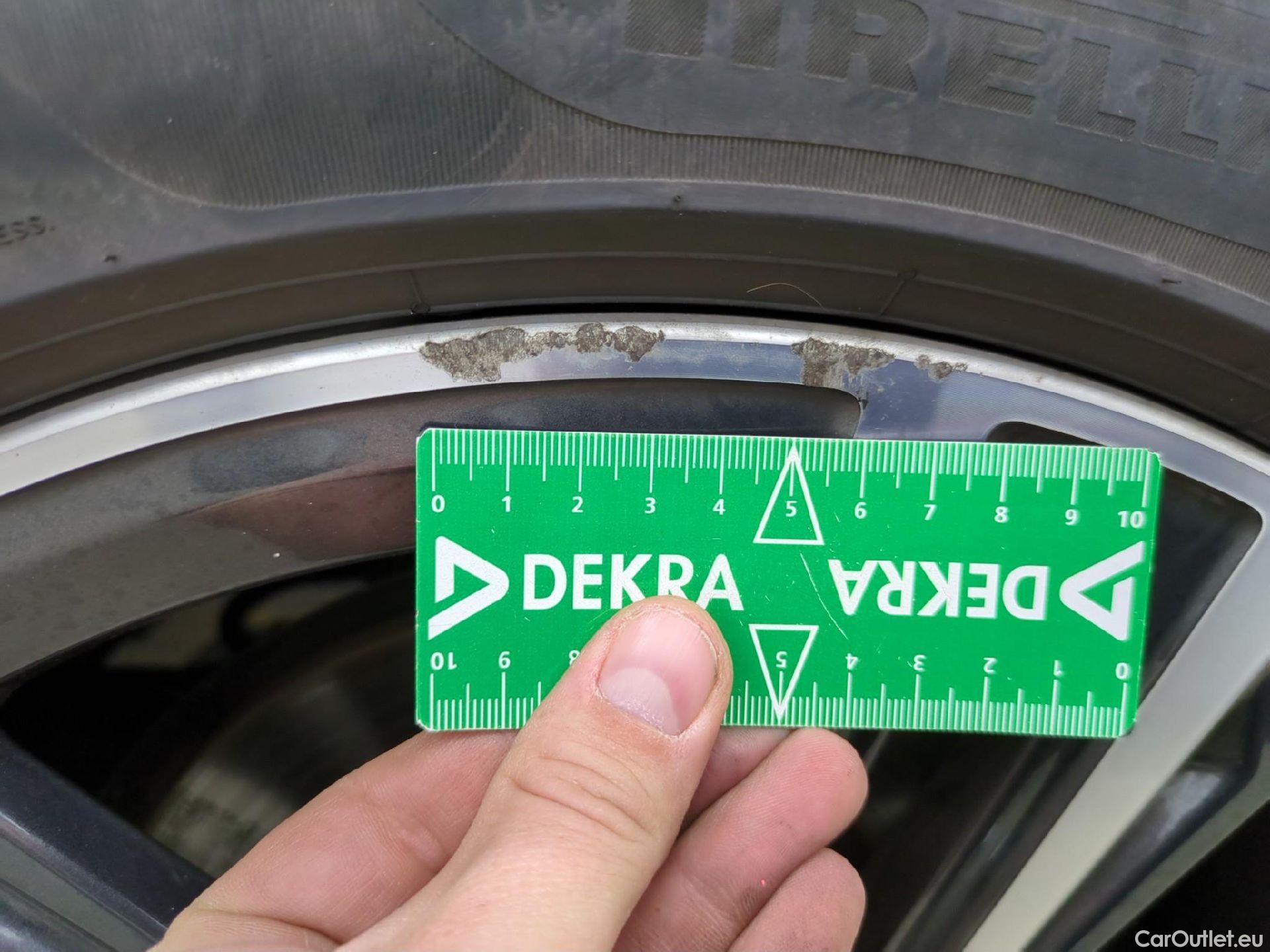  Bmw  Serie 1 1 Berline 116 d Business Design 1.5 115CV BVA7 E6d #12