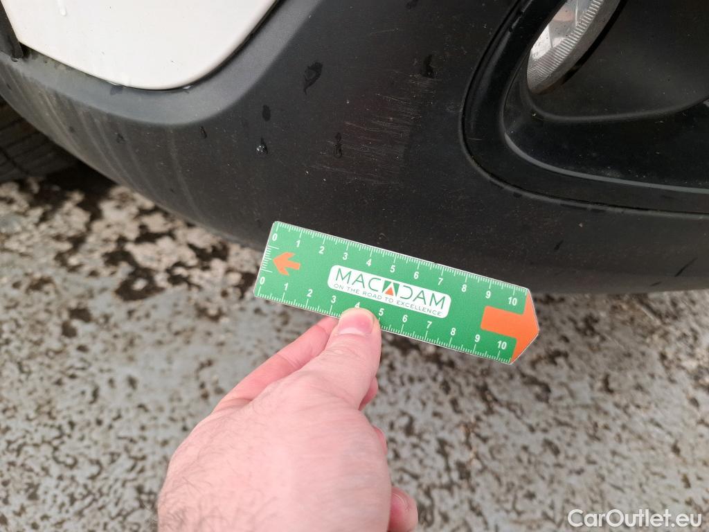  Citroen  C3 CITROEN  Société / 2020 / 5P / Berline / VU BlueHDi 100 SandS BVM6 Feel Nav #13