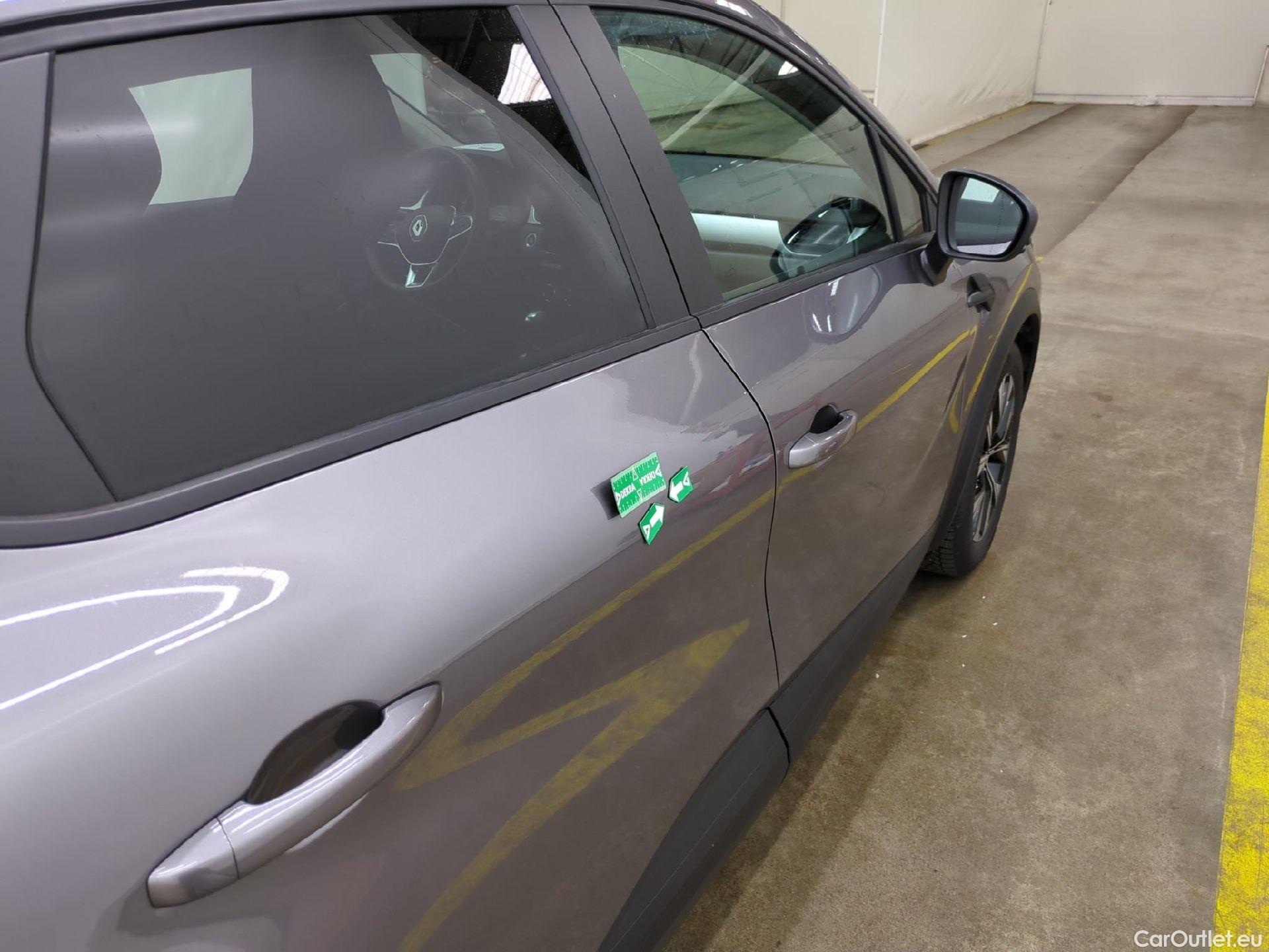  Renault  Captur  II Evolution 1.6 E-TECH Hybrid 145CV BVA6 E6d #8