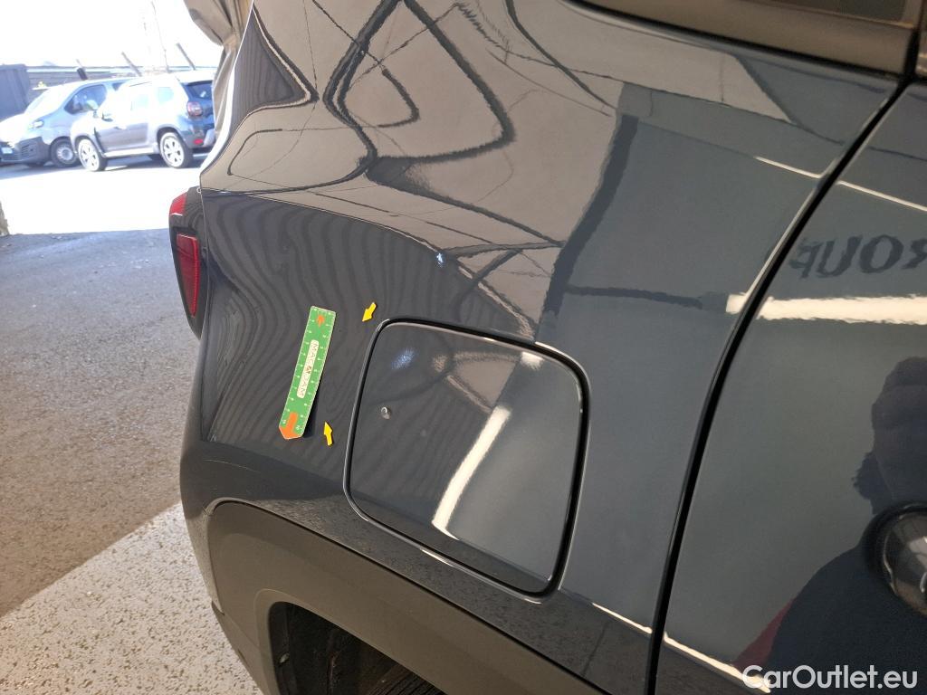  Jeep  Patriot JEEP Renegade / 2018 / 5P / SUV 1.3 TURBO T4 240PS 4XE S #3