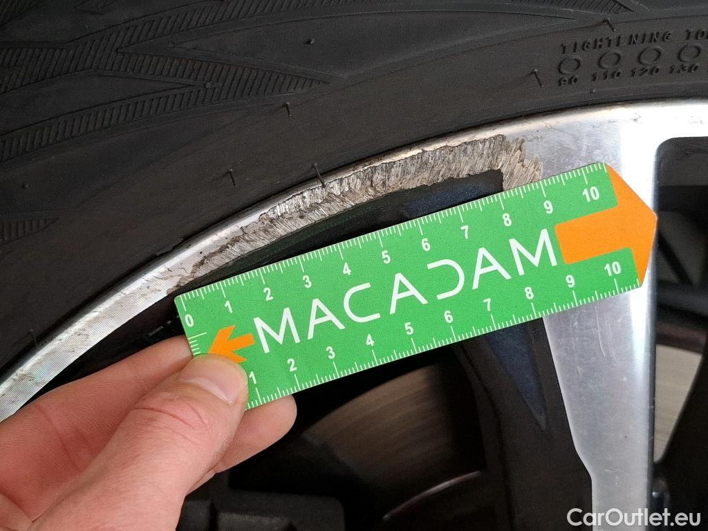  Nissan  Qashqai NISSAN  / 2017 / 5P / Crossover 1.3 DIG-T 140 N-Connecta #6