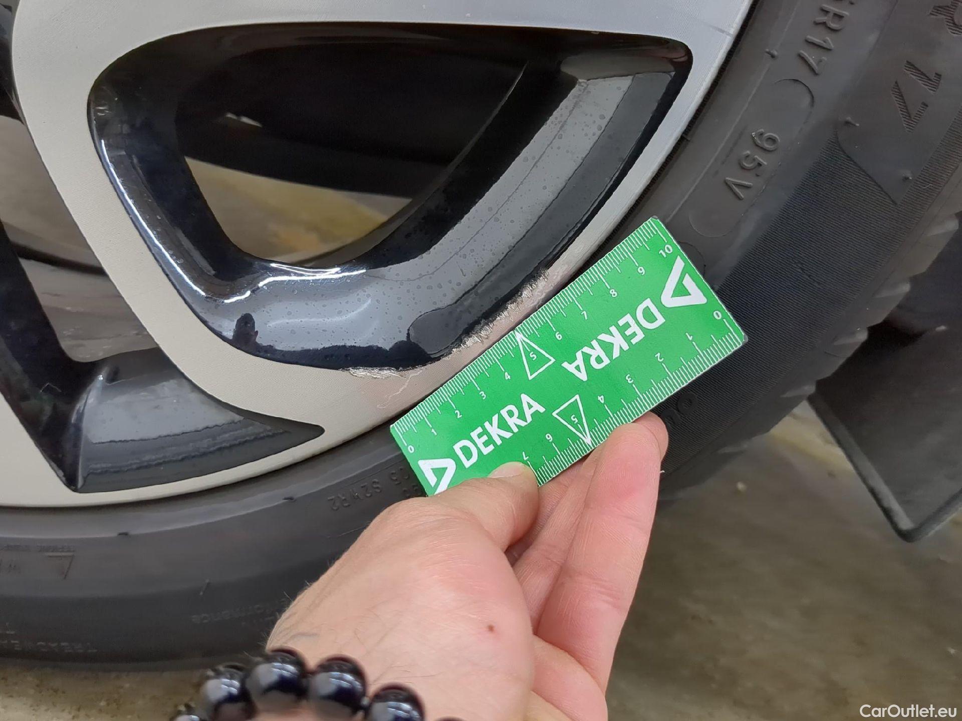  Renault  Captur  Helly Hansen 1.2 TCe 120CV BVA6 E5 #10