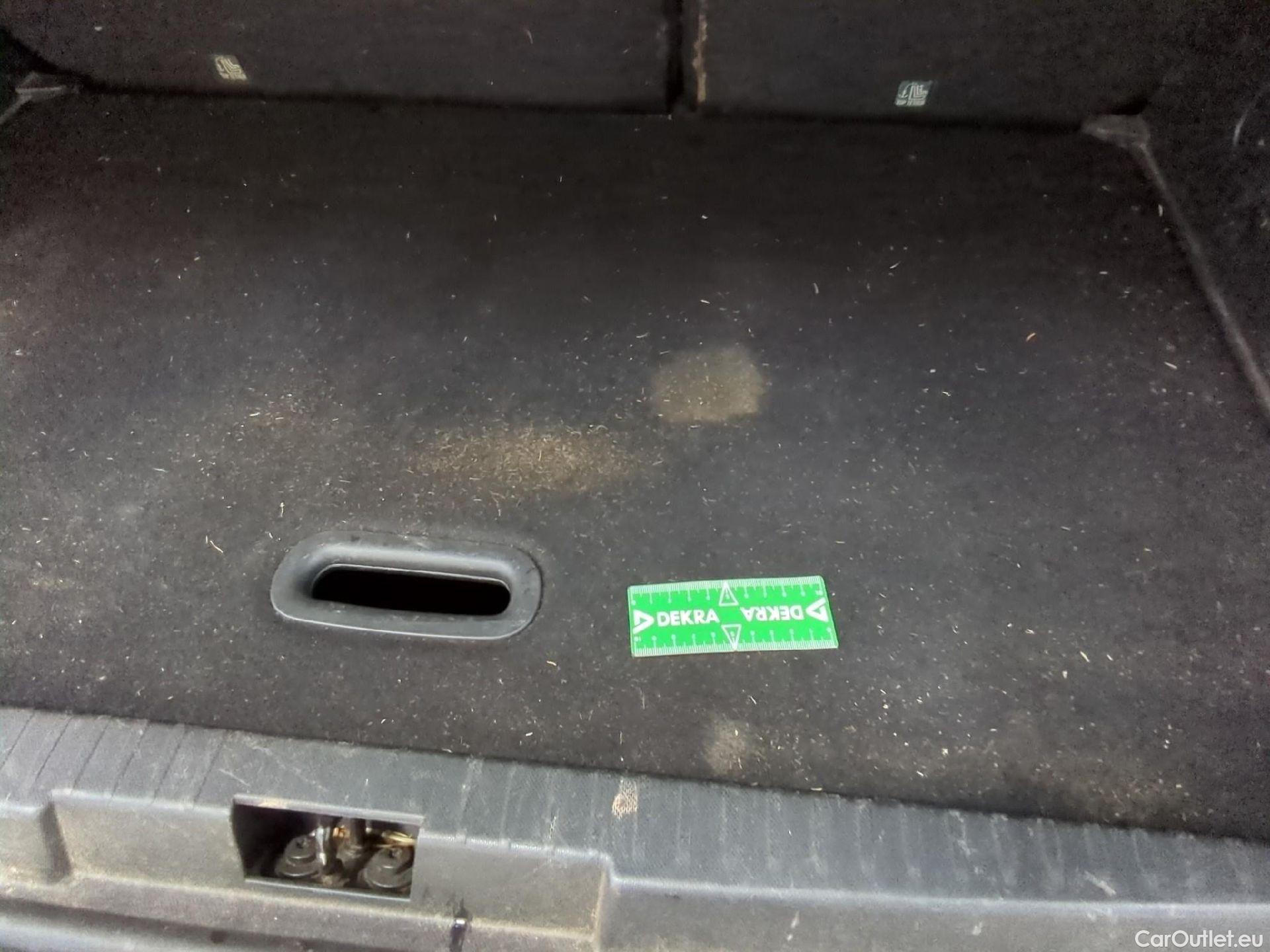  Renault  Captur  Helly Hansen 1.2 TCe 120CV BVA6 E5 #2