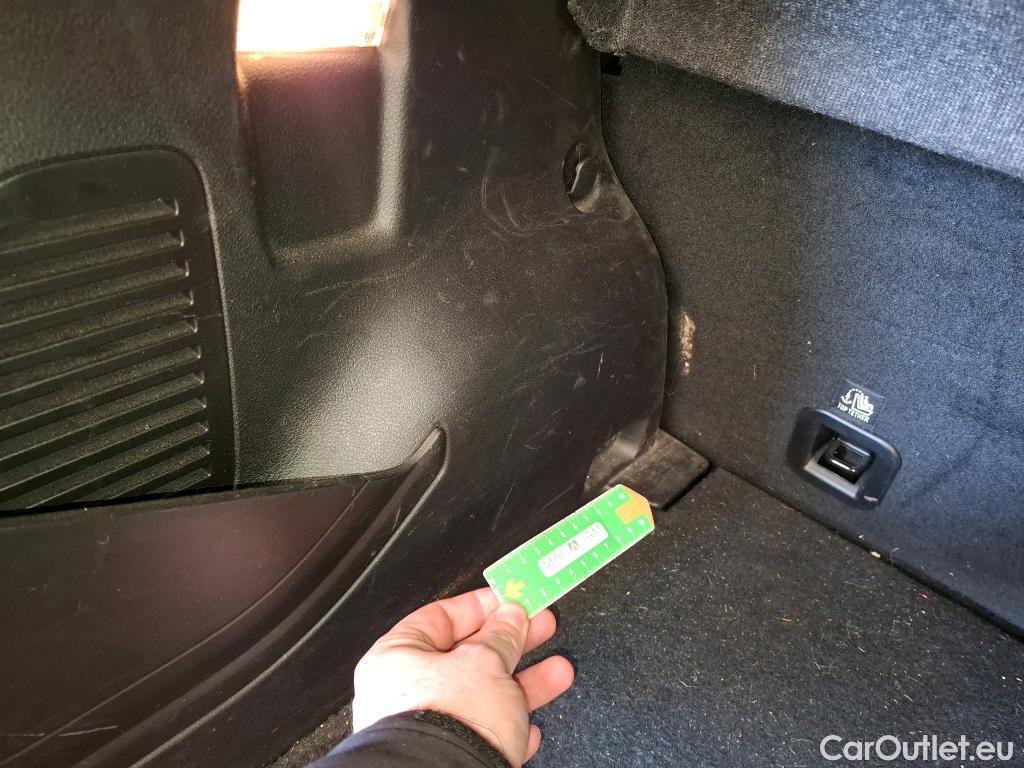  Jeep  Patriot JEEP Renegade / 2018 / 5P / SUV 1.3 TURBO T4 240PS 4XE S #43