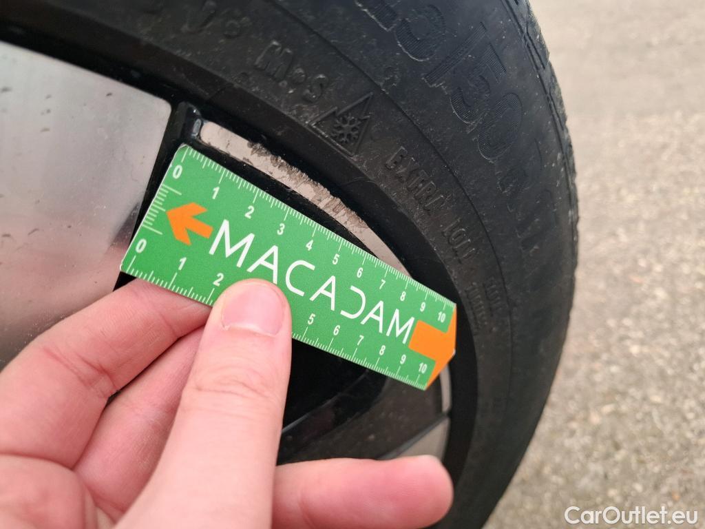  Mercedes  C-Klasse MERCEDES-BENZ Classe C Berline / 2021 / 4P / Berline C 220 d Business Line #9