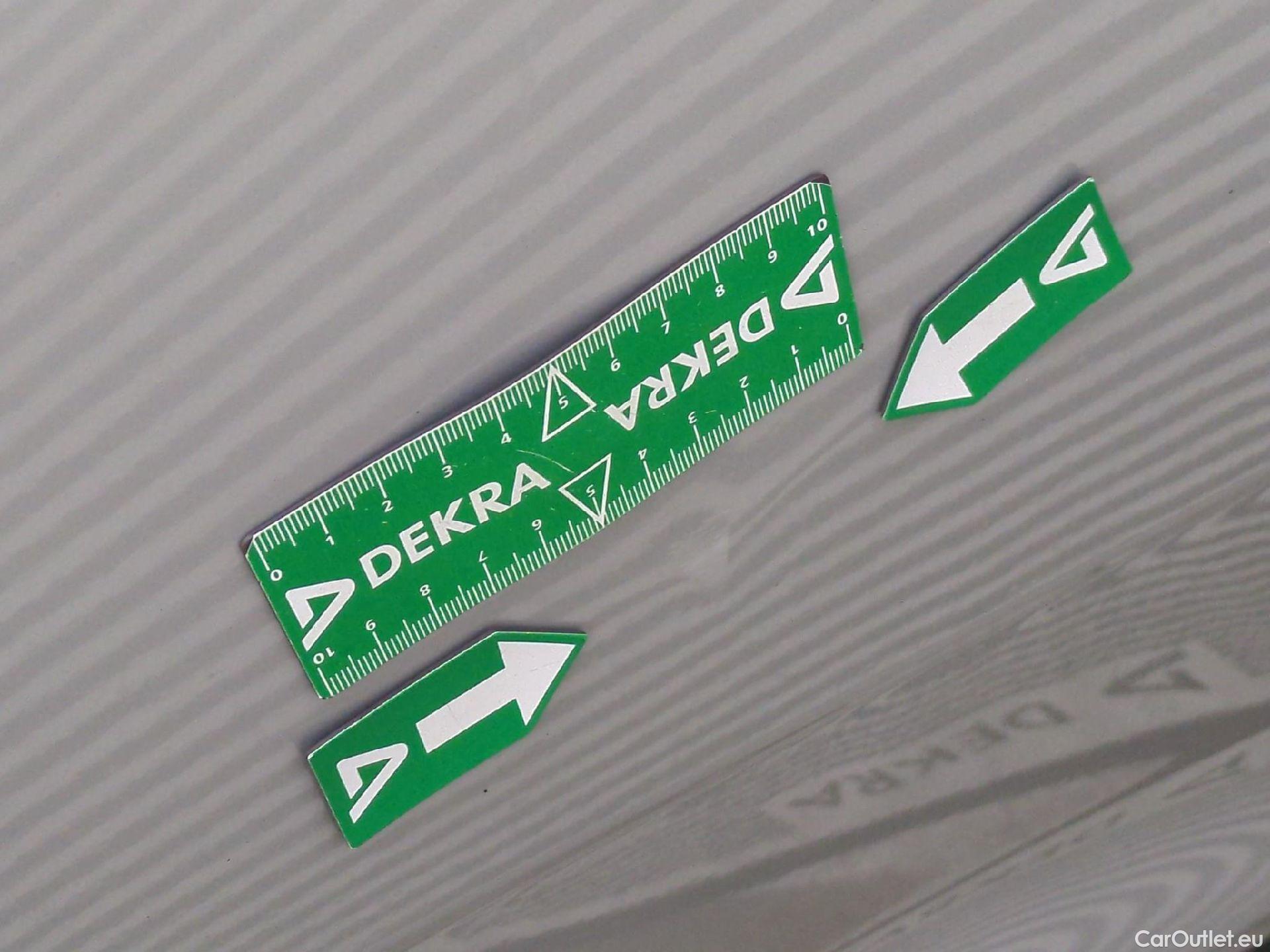  DS  DS7 7 Crossback Executive 2.0 BlueHDi 180CV BVA8 E6d #24