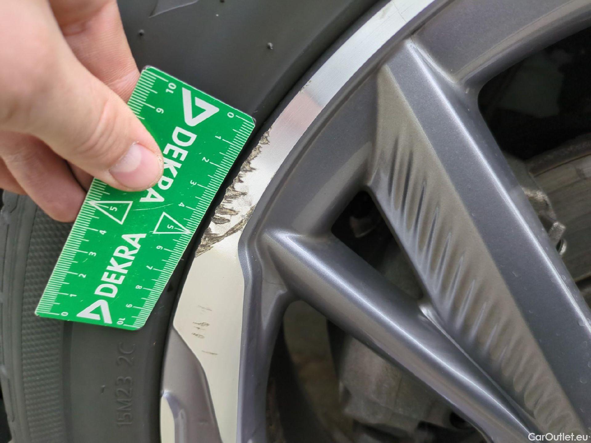  DS  DS7 7 Crossback Executive 2.0 BlueHDi 180CV BVA8 E6d #7