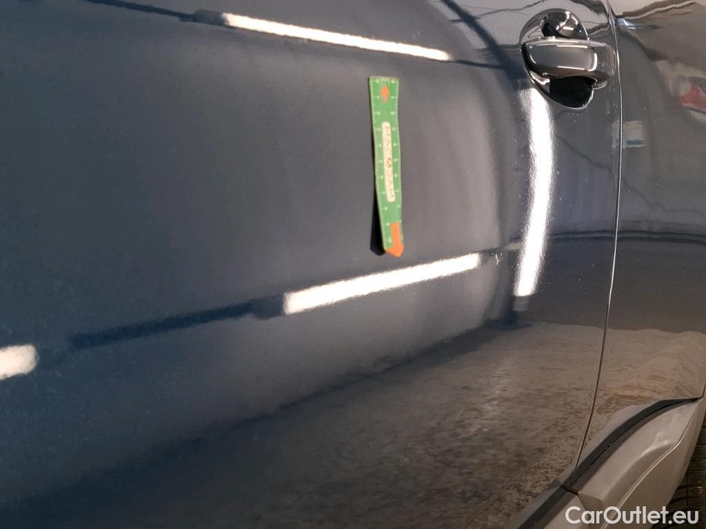  Peugeot  3008  Active Pack 1.5 HDi 130CV BVA8 E6d #10