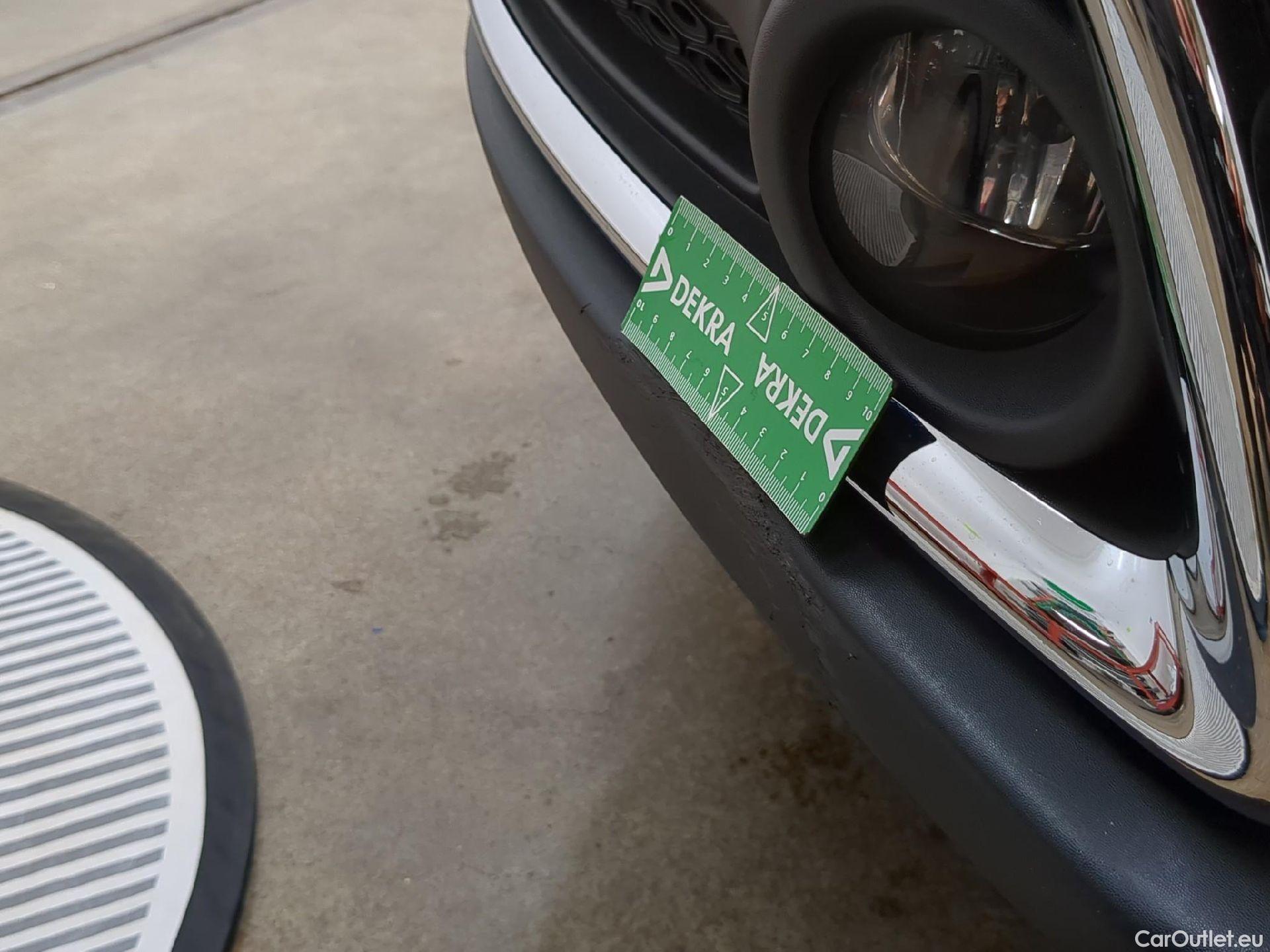  Renault  Captur  Helly Hansen 1.2 TCe 120CV BVA6 E5 #24