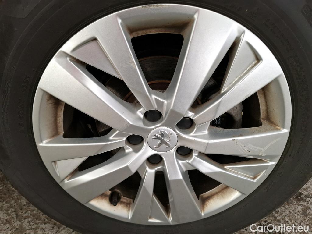  Peugeot  3008  Active Pack 1.5 HDi 130CV BVA8 E6d #34