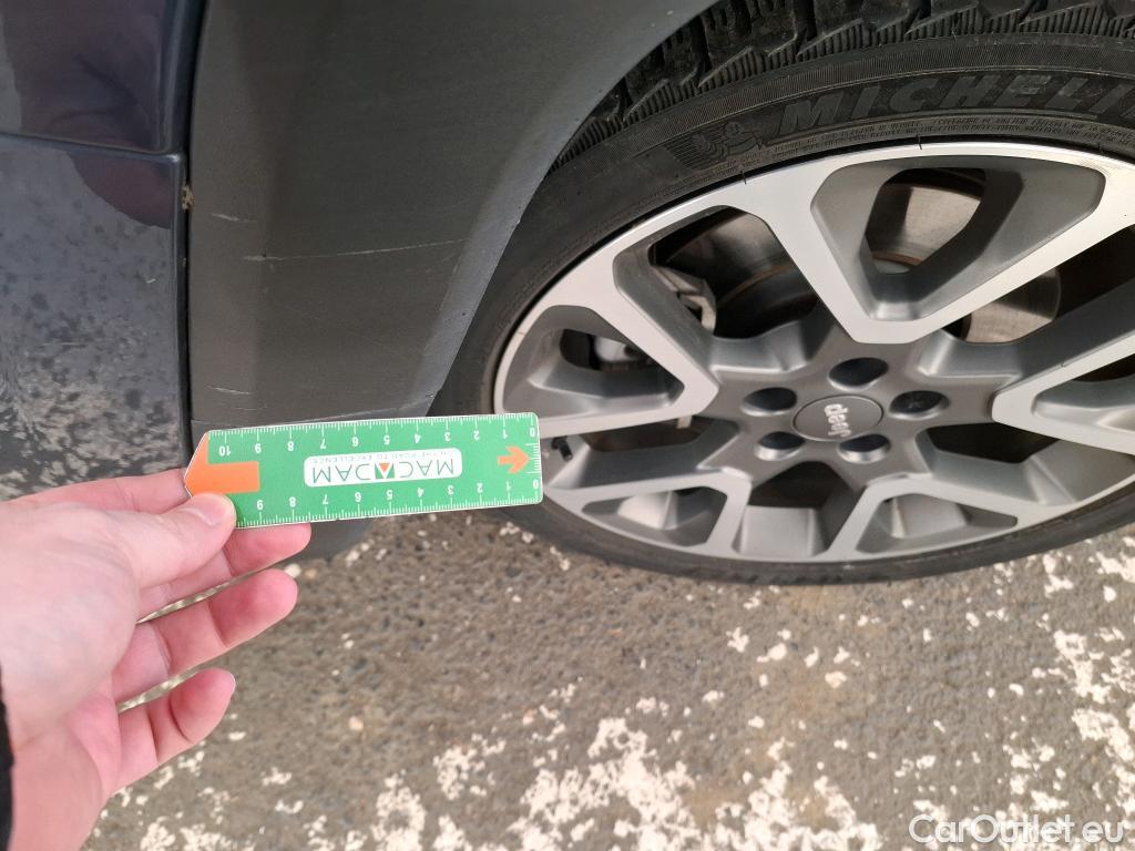  Jeep  Patriot JEEP Renegade / 2018 / 5P / SUV 1.3 TURBO T4 240PS 4XE S #53