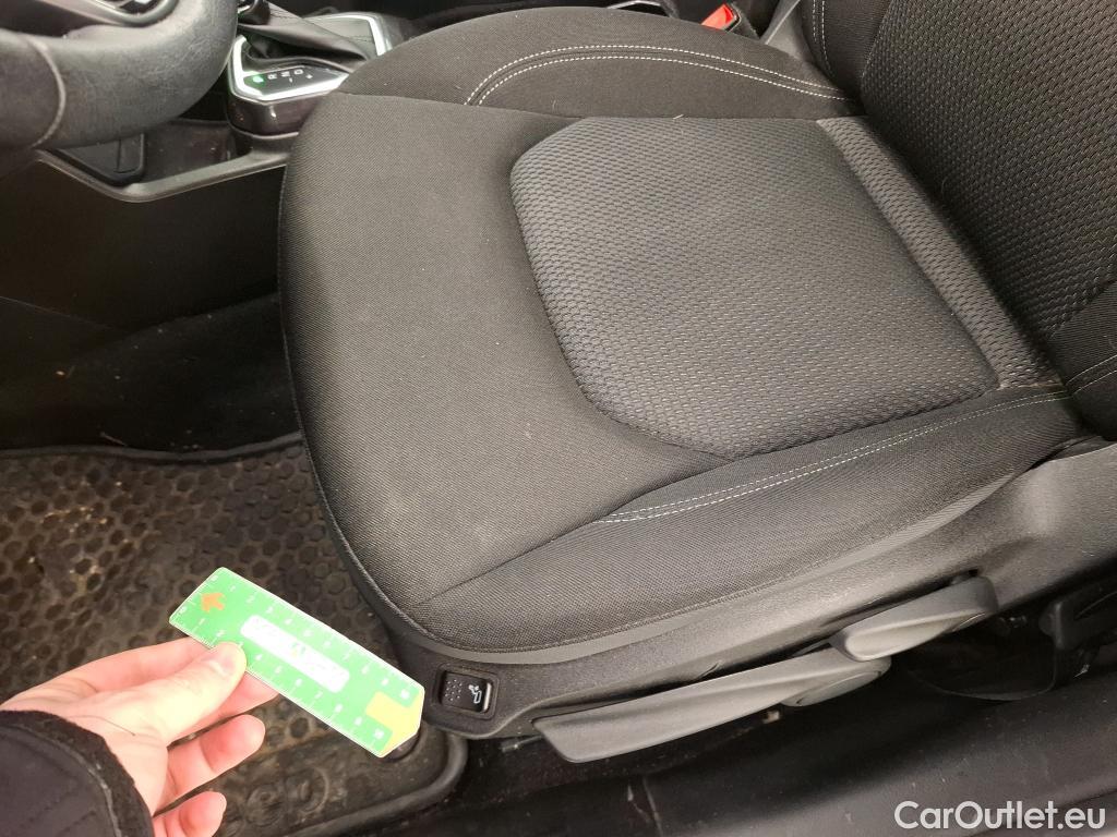  Jeep  Patriot JEEP Renegade / 2018 / 5P / SUV 1.3 TURBO T4 240PS 4XE S #49