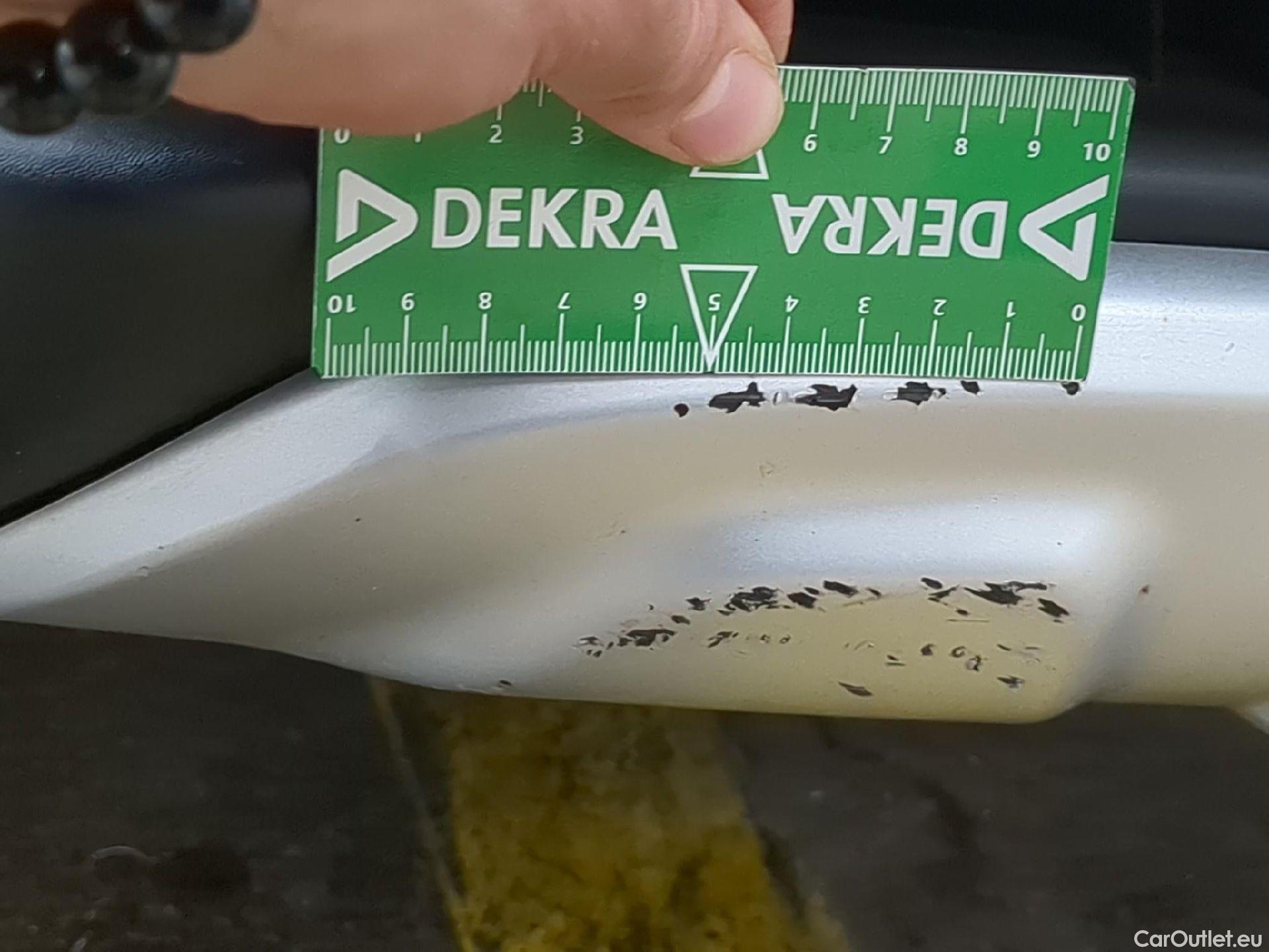  Renault  Captur  Helly Hansen 1.2 TCe 120CV BVA6 E5 #29