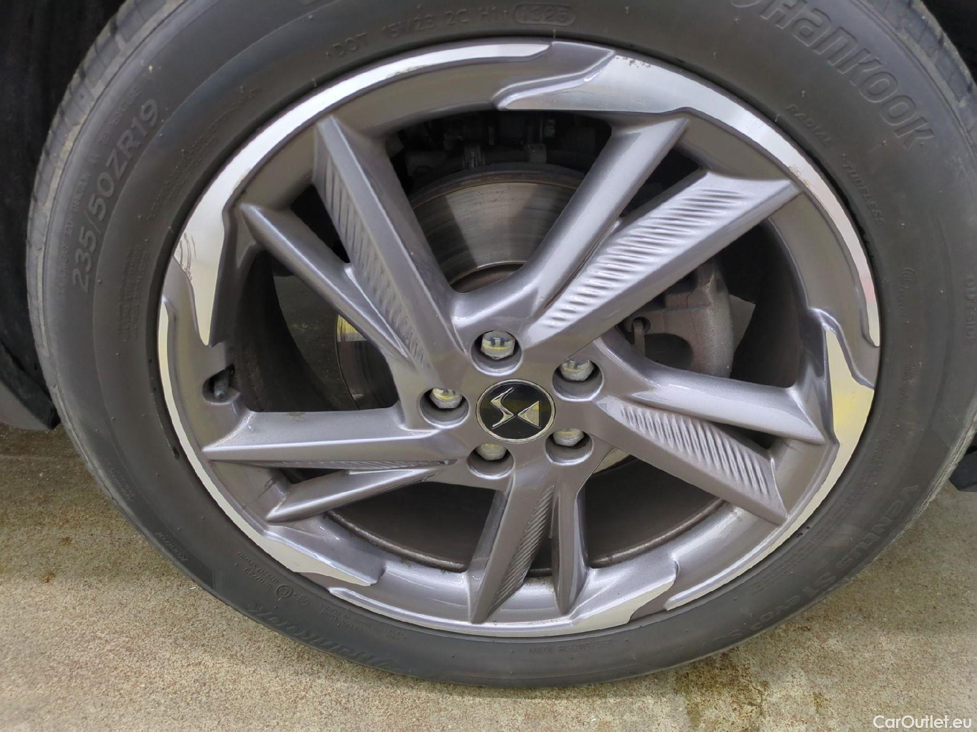  DS  DS7 7 Crossback Executive 2.0 BlueHDi 180CV BVA8 E6d #4