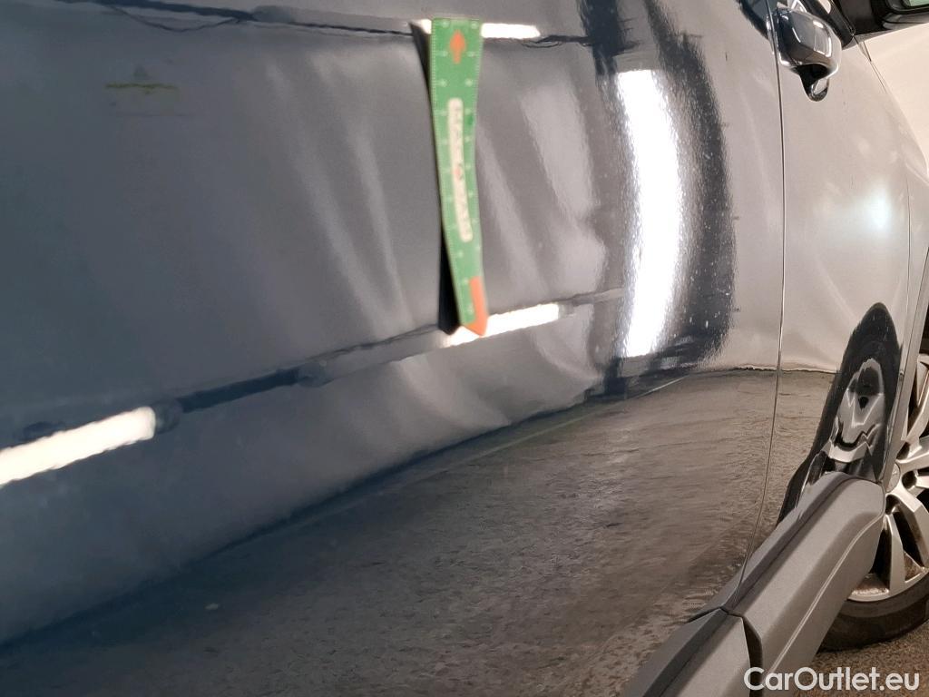  Peugeot  3008  Active Pack 1.5 HDi 130CV BVA8 E6d #20