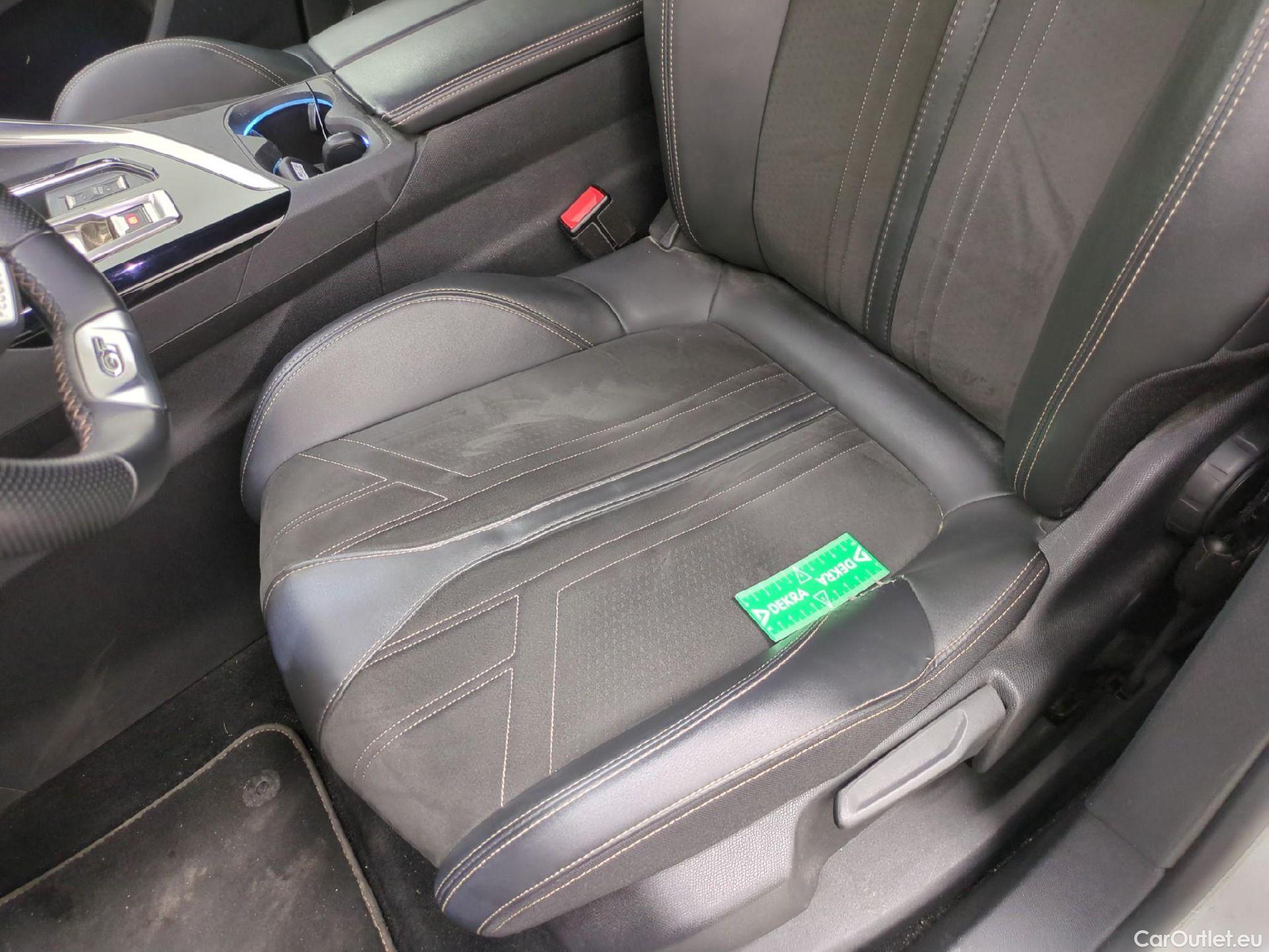  Peugeot  3008 PEUGEOT  / 2020 / 5P / SUV BlueHDi 130 S&S EAT8 GT #2