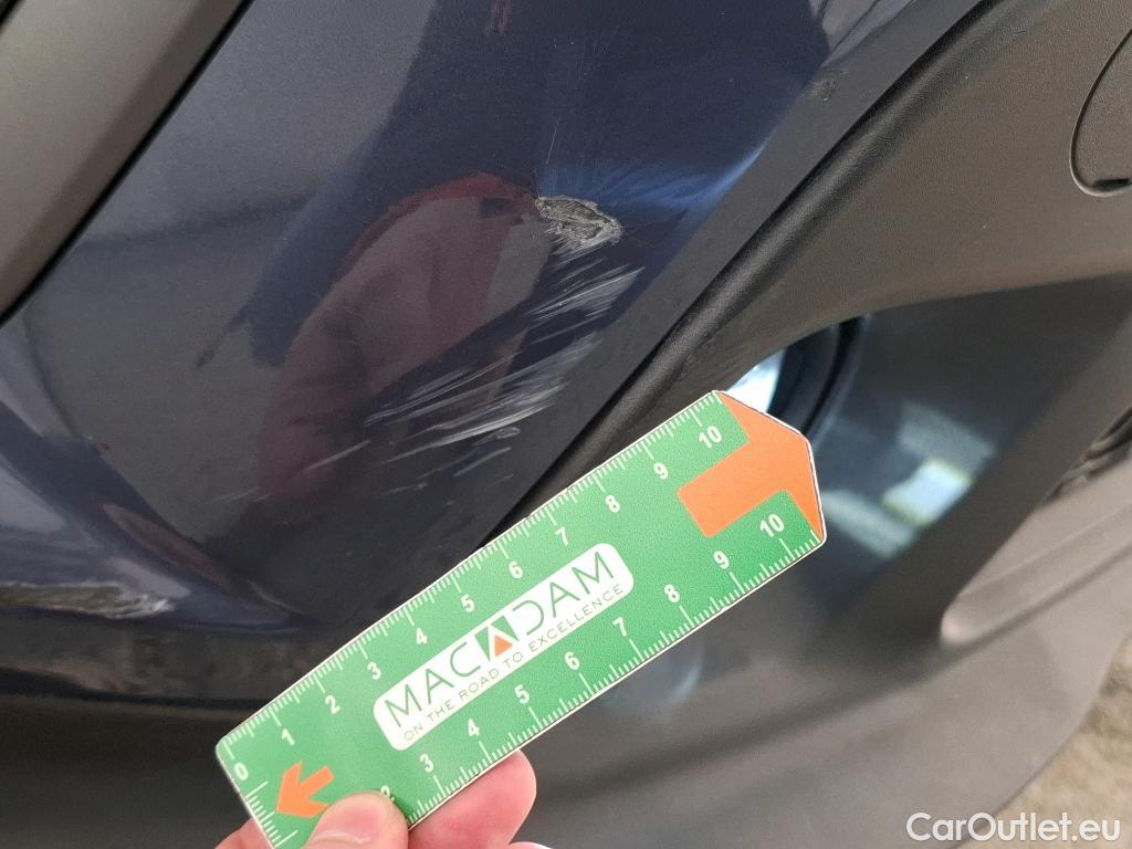  Jeep  Patriot JEEP Renegade / 2018 / 5P / SUV 1.3 TURBO T4 240PS 4XE S #26