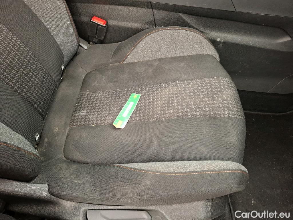  Peugeot  3008  Active Pack 1.5 HDi 130CV BVA8 E6d #39