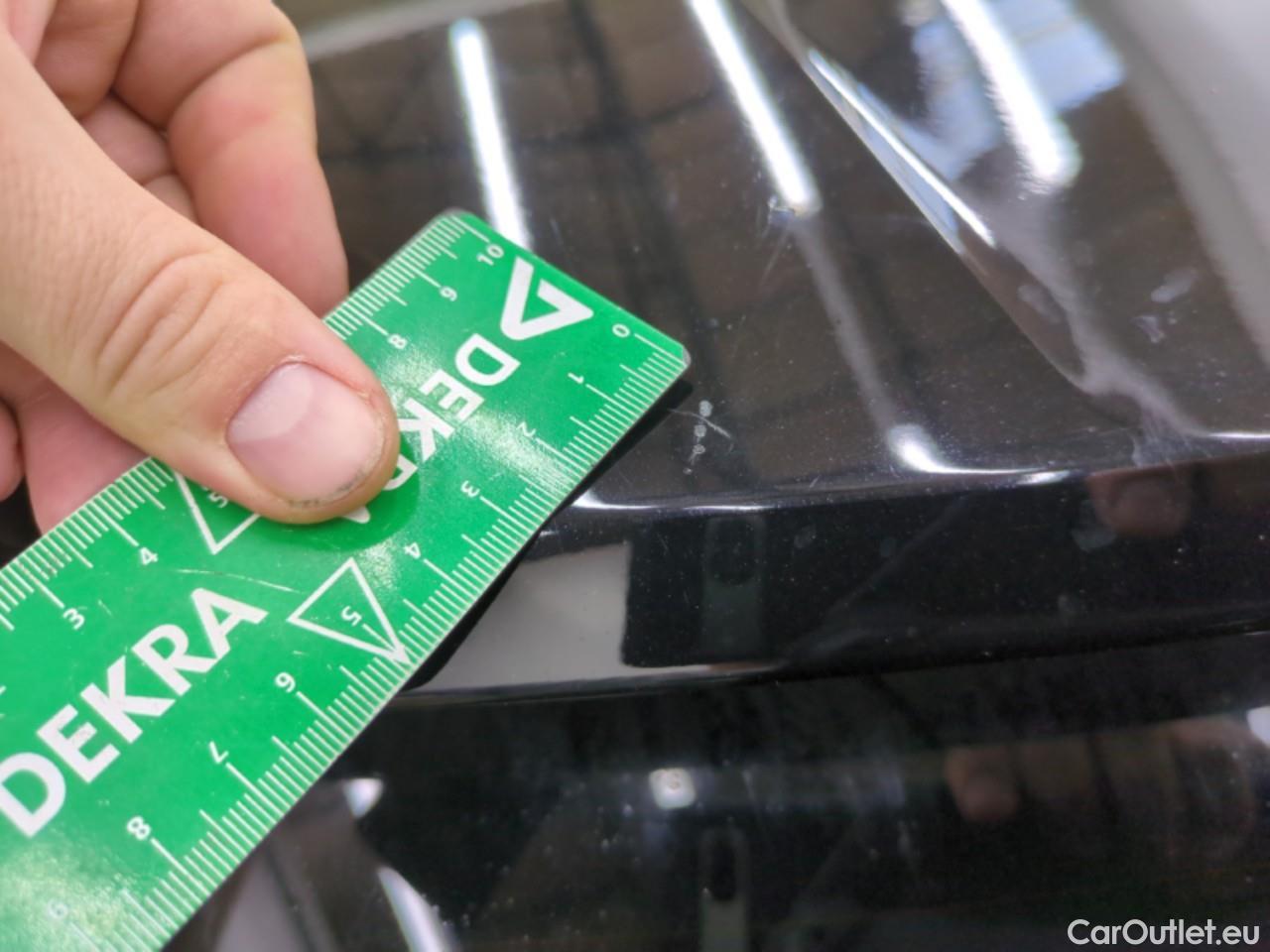  Peugeot  3008 PEUGEOT  / 2020 / 5P / SUV BlueHDi 130 S&S EAT8 GT #33