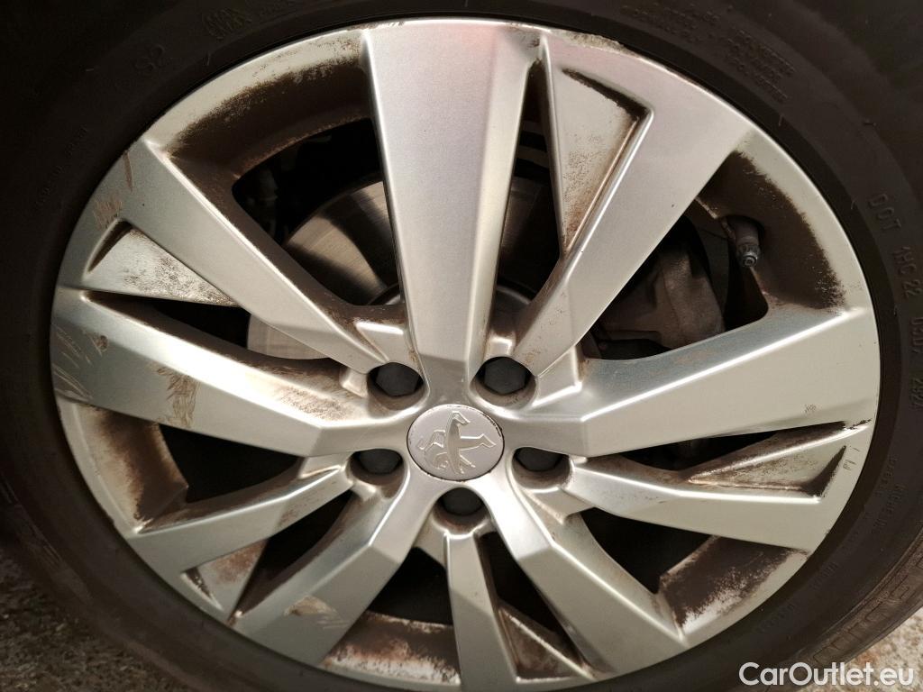  Peugeot  3008  Active Pack 1.5 HDi 130CV BVA8 E6d #3