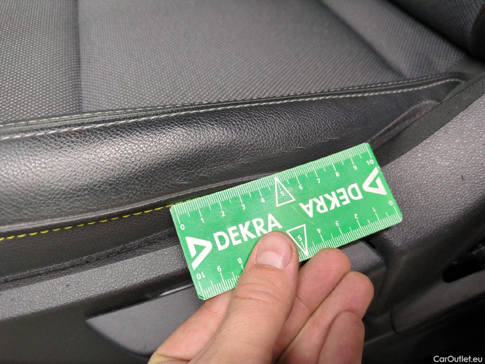  Renault  EXPRESS RENAULT Kangoo  VU 4p Fourgonnette Grand Confort - Blue dCi 95 #1