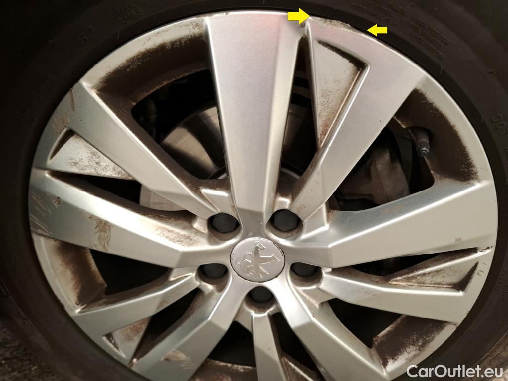  Peugeot  3008  Active Pack 1.5 HDi 130CV BVA8 E6d #8