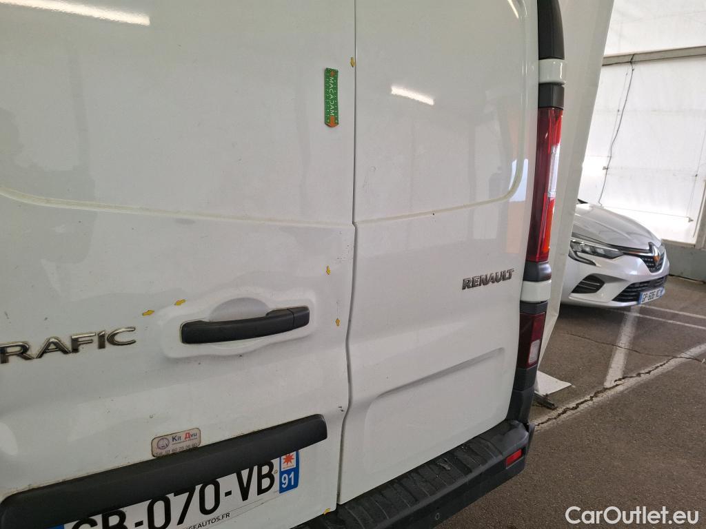  Renault  Trafic RENAULT  VU 4p Fourgon FG GCF L2H1 1300 dCi 120 #40