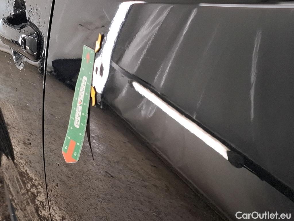  Toyota  Corolla TOYOTA  / 2018 / 5P / Berline Hybride 122h Dynamic Business Beyond Zer #23