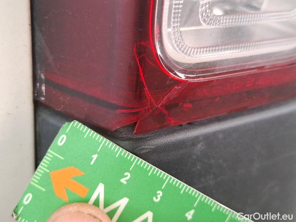  Renault  Trafic RENAULT  VU 4p Fourgon FG GCF L2H1 1300 dCi 120 #153