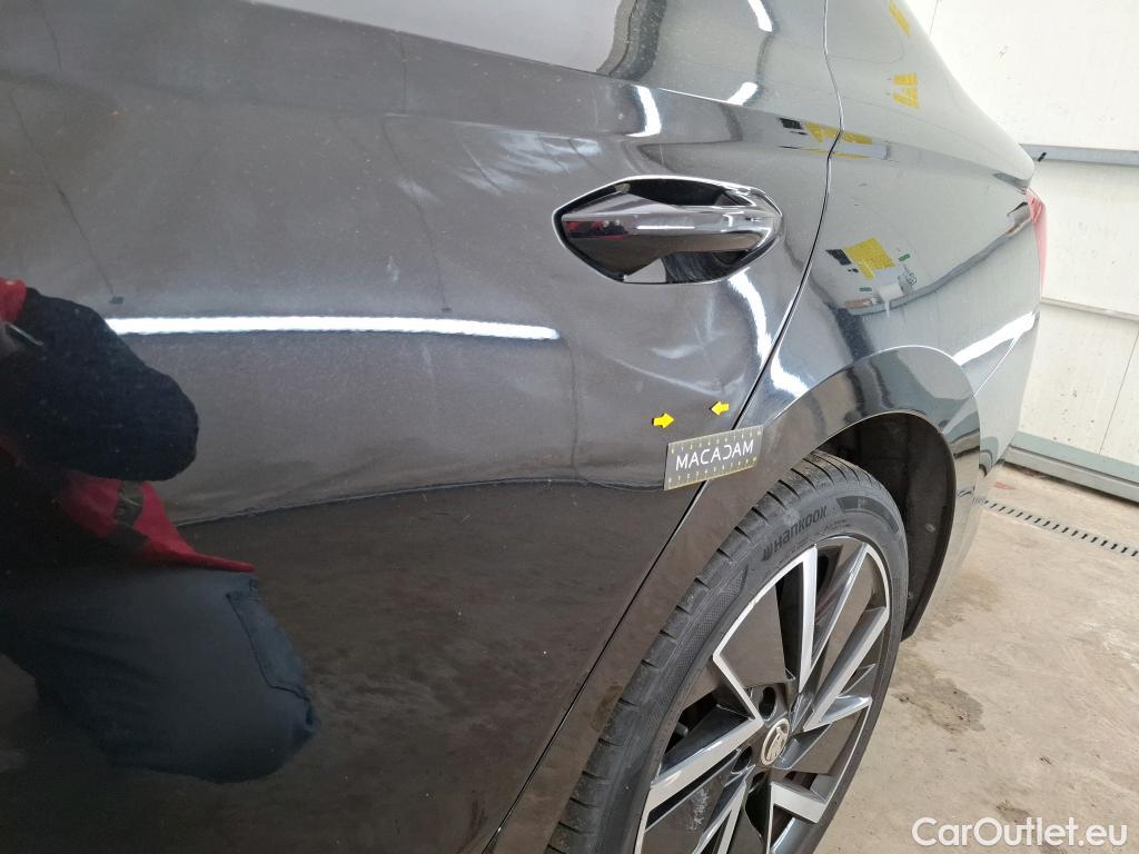  Skoda  Octavia SKODA  / 2020 / 5P / Berline 1.4 TSI PHEV iV 204 DSG6e Business #47