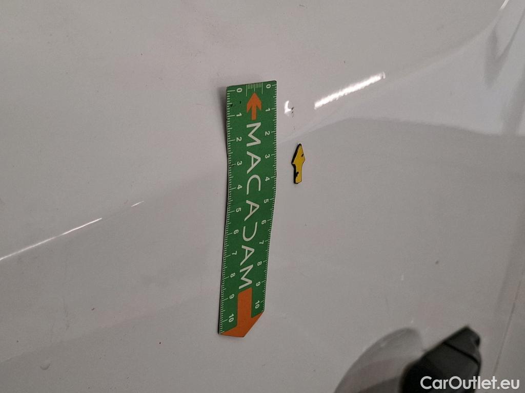  Renault  Trafic RENAULT  VU 4p Fourgon FG GCF L2H1 1300 dCi 120 #115