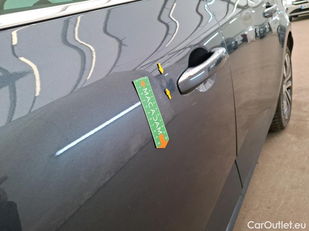  Renault  Megane RENAULT Mégane Berline 5p Berline Intens TCe 140 EDC FAP #27